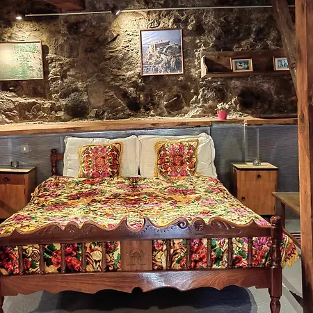 Pitharia Country house