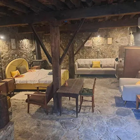 Casa rural Pitharia *