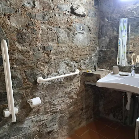 Pitharia Country house *