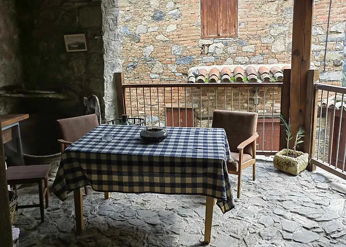 Lantställe Pitharia